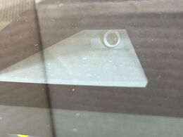 【トヨタセーフティセンス】走行中に前方の車両等を認識し、衝突しそうな時は警報とブレーキで衝突回避と被害軽減をアシスト。より安全にドライブをお楽しみいただけます。