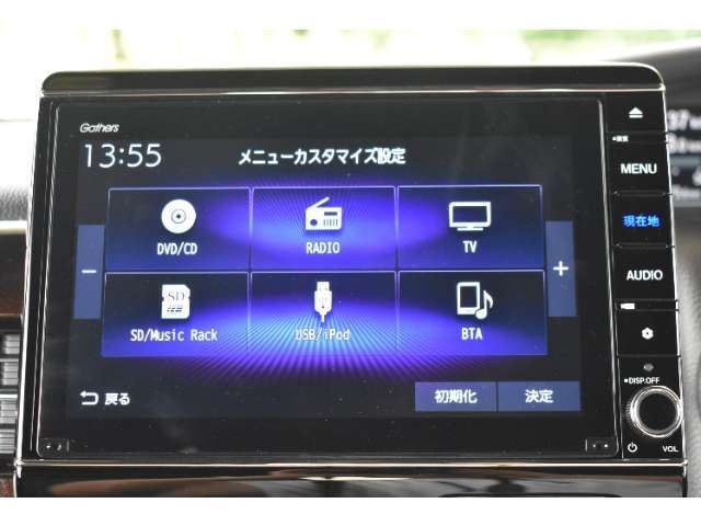 純正8INナビ　VXU-227NBi　2023年　フルセグ　Bluetooth　USB　WFM　サウンドコンテナ　CD　DVD