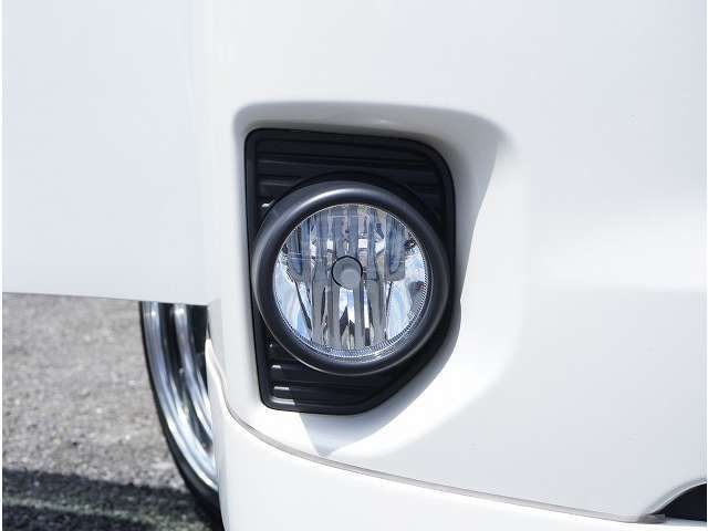 ■フロントフォグランプ★即納台数多数取り揃え！気に入っていただけるお車ご提案します☆ご来店お待ちしております。シーアールエス横浜店045-532-9000