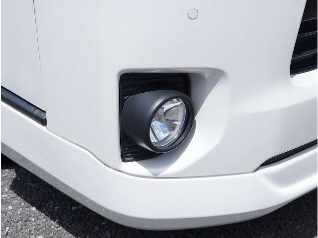 ■フロントフォグランプ★即納台数多数取り揃え！気に入っていただけるお車ご提案します☆ご来店お待ちしております。シーアールエス横浜店045-532-9000