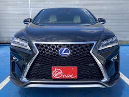 当店は新車販売・中古車販売・車検・整備・鈑金塗装・用品販売・自動車保険を取扱い、カーライフの総合店舗です。