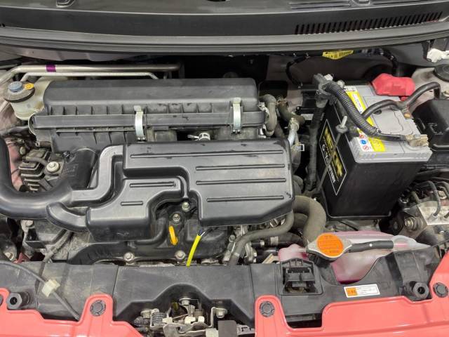 親切・丁寧な専門メカニックスタッフが応対！・車検・点検整備・事故等の修理などアフターサービスも安心。お車のカスタマイズもネクステージのサービススタッフまでご相談ください！
