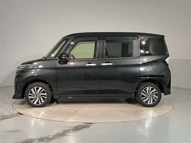 ご購入して頂いた車両は、ご納車前に、しっかり点検・整備してからの、ご納車になります。点検箇所は、エンジンオイル交換・ワイパーゴム・ブレーキ点検・調整・その他を確認の上、ご納車いたします。