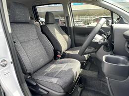 「この車の写真をもっと見たい」「状態が気になる」「この装備はついている？」どんな小さな疑問でもお気軽にお問い合わせください！