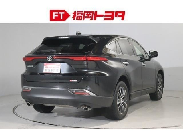 トヨタ認定中古車、評価4相当。キズ、へこみが少なく全体的に良好です。