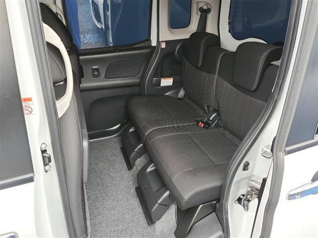 【電動スライドドア】付きです！荷物で手が塞がっていても　簡単にドアの開閉が出来ます！何より力いらずで開閉OK！女性やお年寄りにも優しい。電動機能はOFFにもできますから元気なお子様の駆出しも安心！