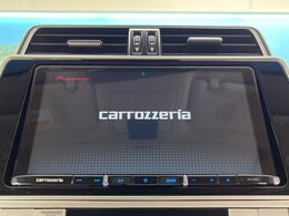 【ナビゲーション】目的地までしっかり案内してくれる使いやすいナビ。Bluetooth接続すればお持ちのスマホやMP3プレイヤーの音楽を再生可能！毎日の運転がさらに楽しくなります！！