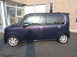 R8/9車検有☆走行4万2千☆バックカメラ☆フルセグTV☆DVD再生☆キーフリー☆ベンチシート☆HIDランプ☆フォグランプ☆オートエアコン☆エコアイドル☆電格ミラー☆純正バイザー☆純正マット