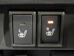 【シートヒーター】寒い日に重宝するシートヒーター！エアコンより早く温まってくれるので寒がりの人も安心ですね♪エアコンの温風は乾燥するから苦手、という方にもをおすすめです。