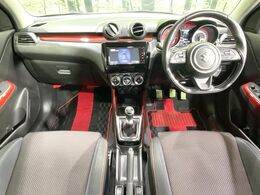 グループ総在庫数約30，000台！！全国の系列店からメーカー・車種問わずご紹介出来るので、あなたにピッタリのお車が見つかるはずです♪まずはお問い合わせ下さい☆