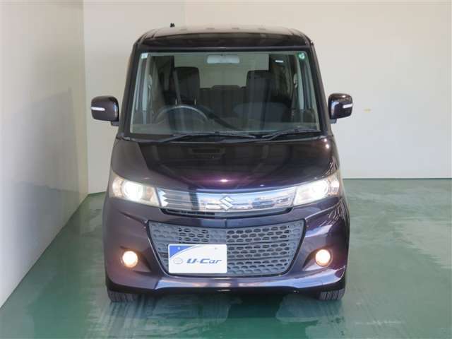 HIDライトで、雨の日や暗い夜道も明るく安全に運転できますよ☆