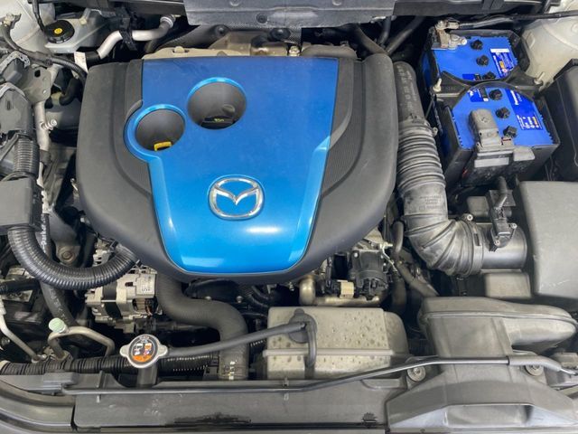 親切・丁寧な専門メカニックスタッフが応対！・車検・点検整備・事故等の修理などアフターサービスも安心。お車のカスタマイズもネクステージのサービススタッフまでご相談ください！