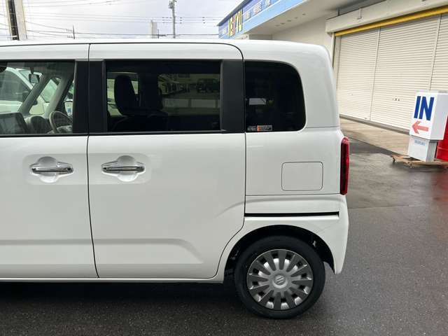 お車の任意保険も当店にお任せ下さい☆当店のカーライフアドバイザーは全員保険の専門資格を保有しております！万が一の事故や故障の際も担当スタッフが丁寧的確にご対応致します☆