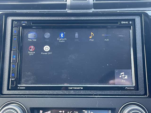 携帯電話やポータブルオーディオの接続に便利なBluetooth接続も可能です