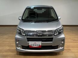 ナビ・バックカメラ・フロントドラレコ装着済み！お手頃価格になったムーヴカスタムが登場！お手入れがしやすいシルバーMカラーです♪もちろん1年間走行距離無制限保証付き！