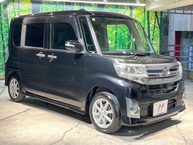 大好評のボディコーティング「弾スプラッシュコート」もご納車までに施工可能。通常のガラスコートと異なる、耐久年数6年の無機質ガラスコーティングが、ボディをキレイな状態に保ってくれます。