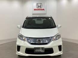 【Honda認定中古車 U-Select】　エンジン、オーディオやカーナビ(社外品は除く）に至るまで保証をお付け致します。全国のホンダディーラーで保証と整備が受けられます。