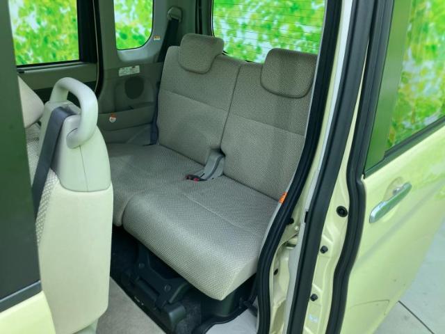 WECARSでは各商談席に大型モニターをご用意しております！見やすい大画面でゆったりと全国の在庫をご覧いただけます！是非ご来店お待ちしております！