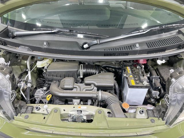 親切・丁寧な専門メカニックスタッフが応対！・車検・点検整備・事故等の修理などアフターサービスも安心。お車のカスタマイズもネクステージのサービススタッフまでご相談ください！