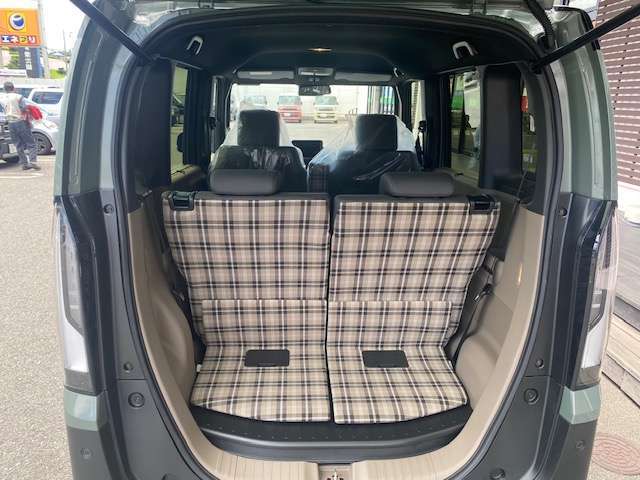 キッズルーム完備。ご家族でゆっくりおくつろぎ下さい！メンテナンス等でお待ちの際も店内でゆっくり過ごせます