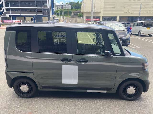 軽×カフェのコラボレーション！各種ソフトドリンクや挽きたてコーヒー、ケーキなどご用意しております！