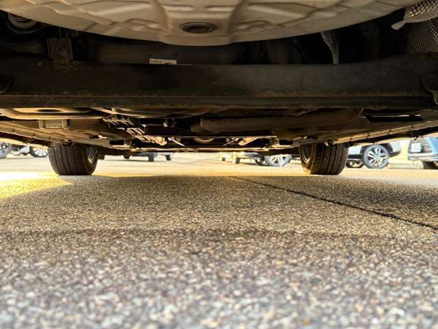 ケーユーは下取りや買取したクルマを直接販売できるので、中間マージンを省くことができます。お客様の愛車を満足できる査定をいたします。