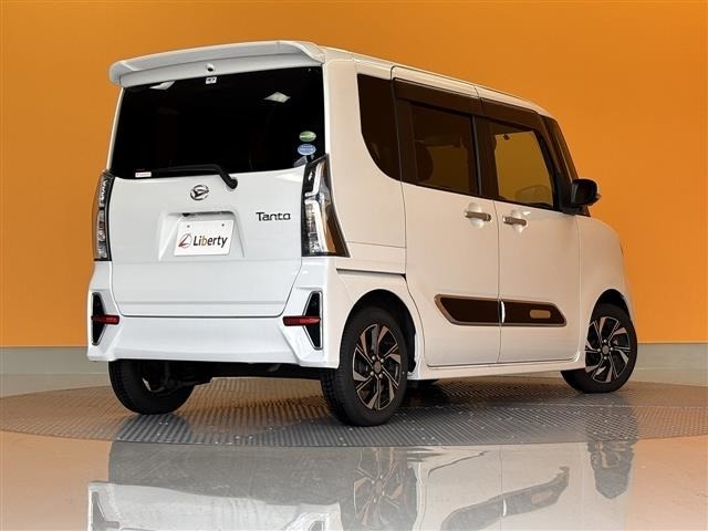 ■□■□■ 登録（届出）済未使用車はノルマ達成のために作られた走行100km未満、かつ初度登録または初度届出された車両でいわゆるアウトレット車です！■□■□■