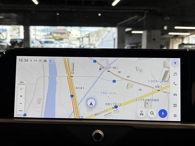 純正12.3インチナビ装備！！フルセグTVやBluetoothなどの様々なメディアを搭載！！