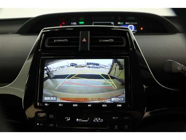 バックモニター付きのナビですのでご安心して後進駐車できます！
