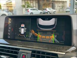 「アラウンドビューモニター」を装備で駐車が苦手な方でも安心です。