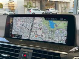 純正ナビ搭載でロングドライブも快適！