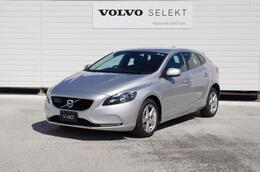 2016年モデル　弊社ワンオーナー買取り車　ブライトシルバーメタリック/チャコールテキスタイルシート　ベーシックモデル