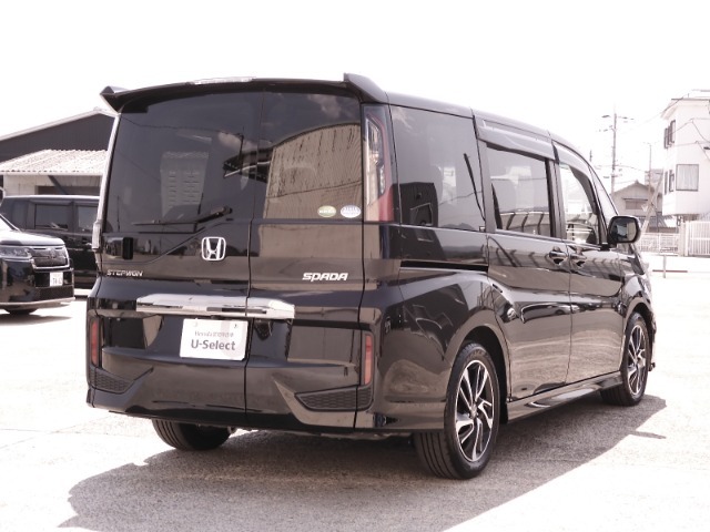 お立ち寄りいただく際は、事前にご連絡をお願いします。お目当てのお車が商談中や売約となることもございます。ご確認いただいてから、お立ち寄りください。