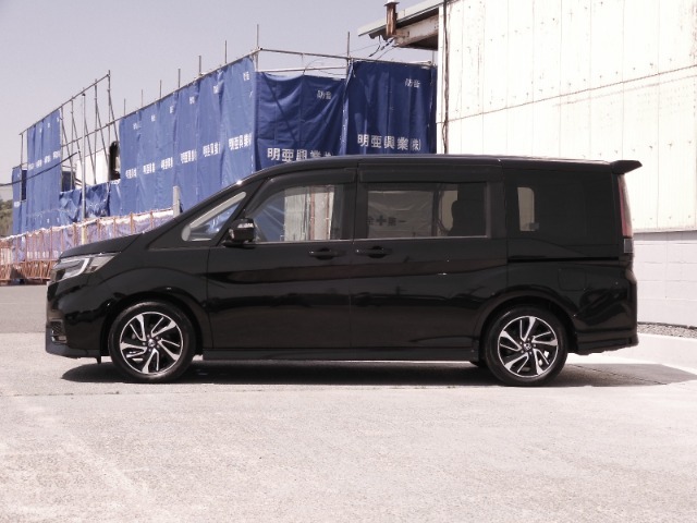 ◆法定整備実施◆Honda認定中古車の整備基準にもとづく整備を実施いたします。法定点検の整備に加え、Honda独自のプラスアルファー点検整備を実施。基準を満たしていない消耗部品を交換いたします。