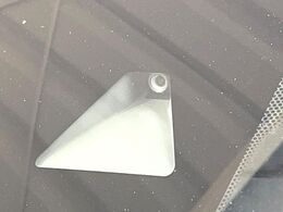 【インテリジェントエマージェンシーブレーキ】フロントカメラで前方の車両や歩行者を検知。衝突しそうな時は衝突被害軽減ブレーキが作動、衝突回避をサポート。より安全にドライブをお楽しみいただけます。