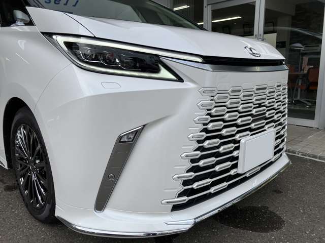 ■最長2年間の保証を有料にてお付けできます■（一部車両を除きます）全国5000社の提携工場が24時間体制であなたのカーライフをサポート致します。詳しくはお問い合わせ下さい。