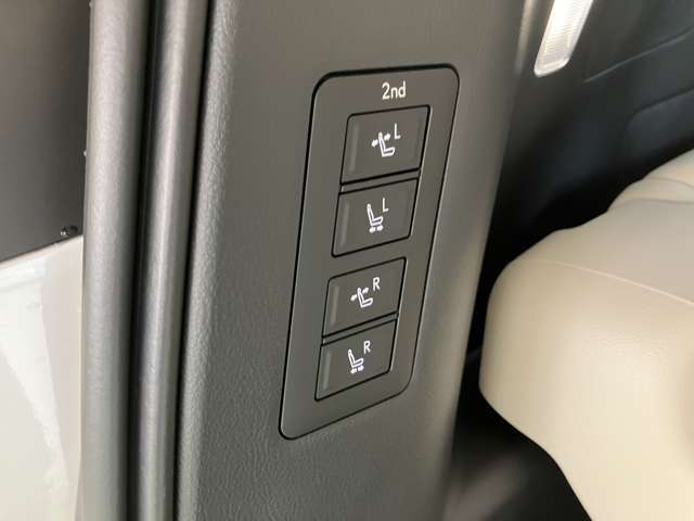 乗って安心できるお車のみの提供を心がけておりますのでご安心してお車をお選びください。