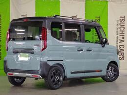 アウトドアに特化したデザインは、いろんな風景にもぴったり合います。