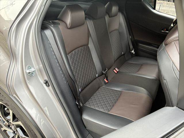 ☆運転席側2列目シート