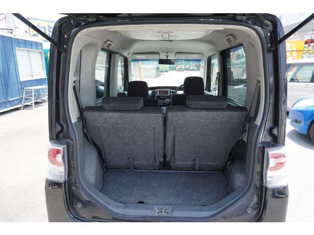 初めての車購入、免許取りたての方、車に詳しくない方、ご安心ください。当店スタッフが不明点を丁寧にご説明致します。お気軽にご来店、お問合せください！