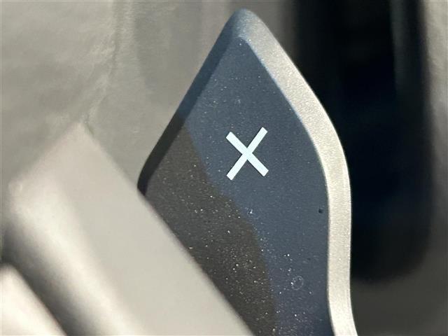 ◆【パドルシフト（AT車）】MT車と同じように好きなギアで走ることができます！スポーティなシフト操作をお楽しみいただけます。