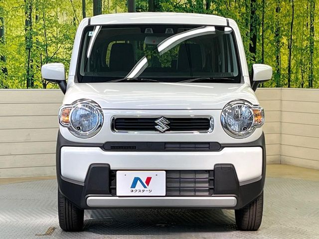 弊社では、全車『修復歴なし』のお車のみ取り扱っております。専任バイヤーによる厳選した仕入れの後、入庫後の車両チェックを行い、ネクステージが認定した高品質な中古車をご提供しております。
