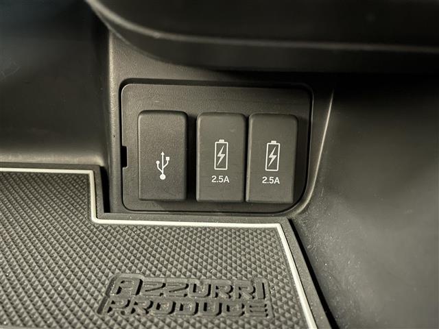 【運転席操作部】快適なドライブを楽しむための機能が装備されています！運転席から触れるので、使いやすいです！除菌プランいれていただくと、さらに清潔で安心していただけます！