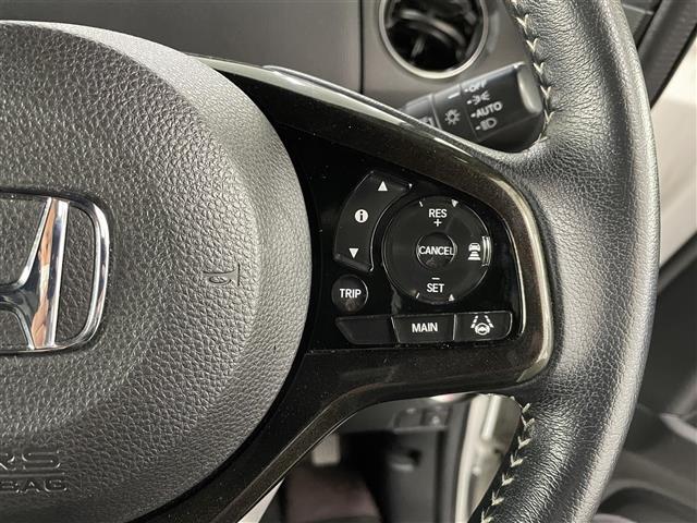 【運転席操作部】快適なドライブを楽しむための機能が装備されています！運転席から触れるので、使いやすいです！除菌プランいれていただくと、さらに清潔で安心していただけます！