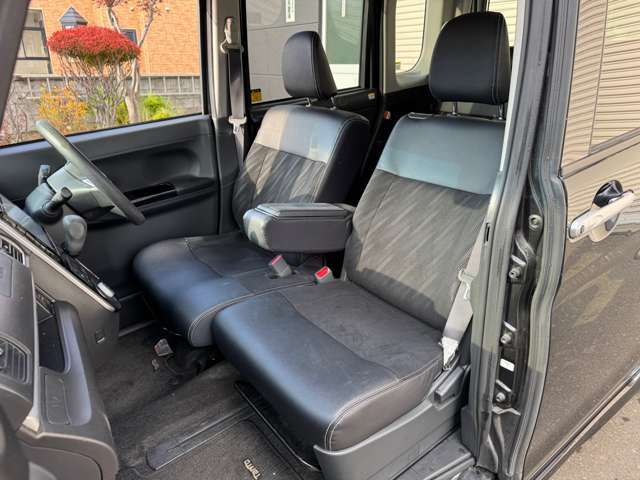 内装もキレイ・清潔に仕上がっています。内装がきれいなお車は気持ちが良いですし、コンディションがいい車が多いです。前のユーザーが丁寧に使っていた証拠です♪