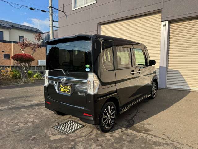 全国販売可能です。当社の車を気に入っていただいたお客様、一度お問合わせください。メールにて簡単にお見積りをご案内いたします。お待ちしています。下の‘在庫確認・見積依頼‘より簡単入力♪