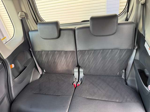 内装もキレイ・清潔に仕上がっています。内装がきれいなお車は気持ちが良いですし、コンディションがいい車が多いです。前のユーザーが丁寧に使っていた証拠です♪