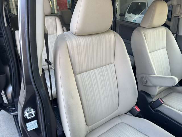 グループのすべての仕入車両の中から品質の高いものだけを厳選してストックしています。