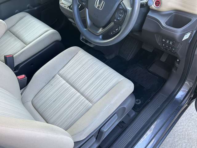 安心のアップル認定車【1年保証付き】♪走行無制限♪◆アップル御器所店◆車輛移動もございますので事前にご連絡下さい！