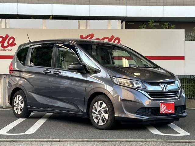 お車をお探しのお客様、ご購入までの流れや疑問点など一つ一つ丁寧にご説明させていただきます。　お客様にご納得頂ける一台を一緒にお探しさせて頂ますので、当店へ是非どうぞ！